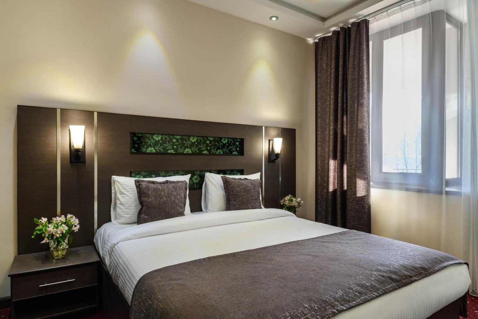 Alpina By Stellar Hotels, Hotel
