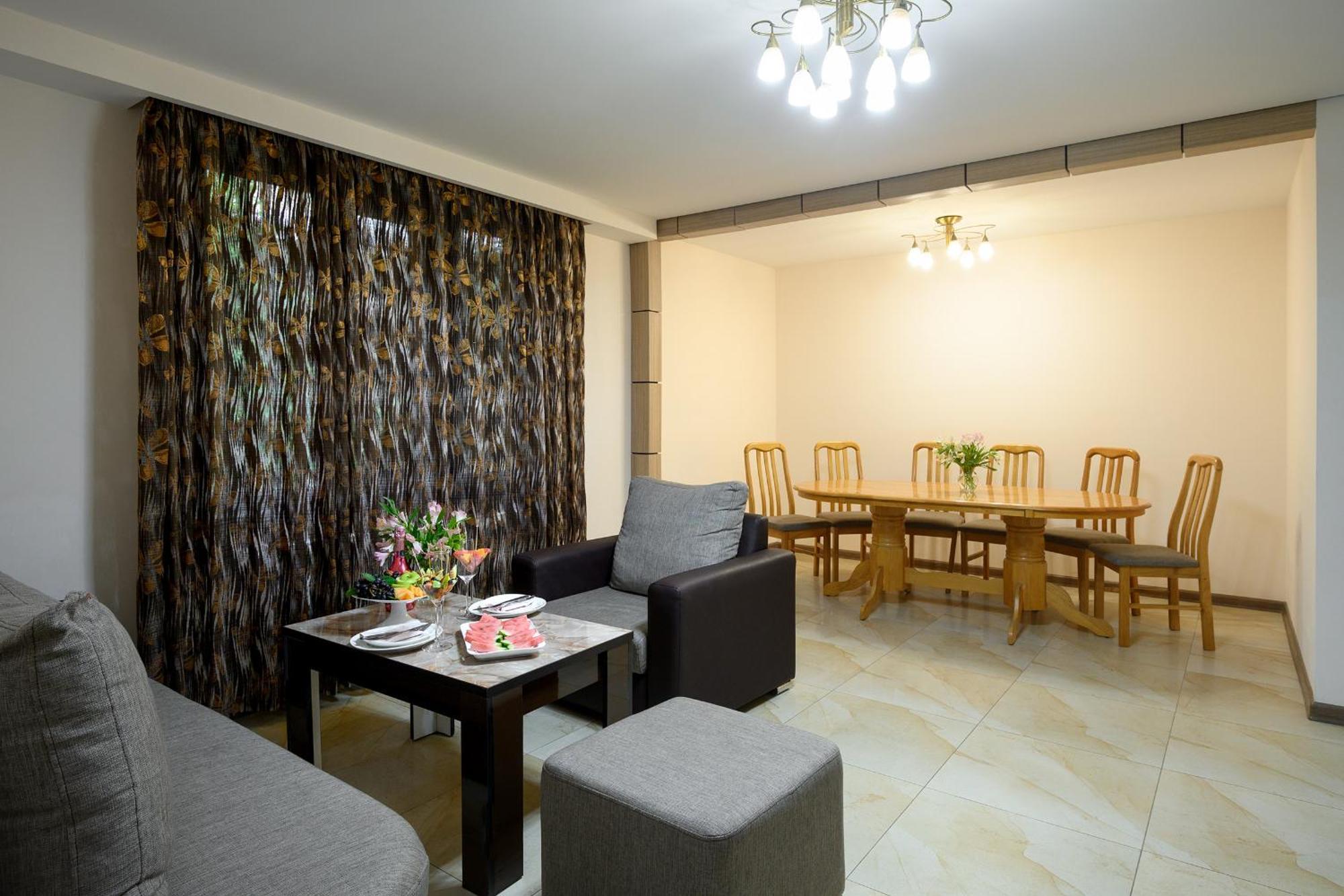 Alpina By Stellar Hotels, Hotel Tsaghkadzor