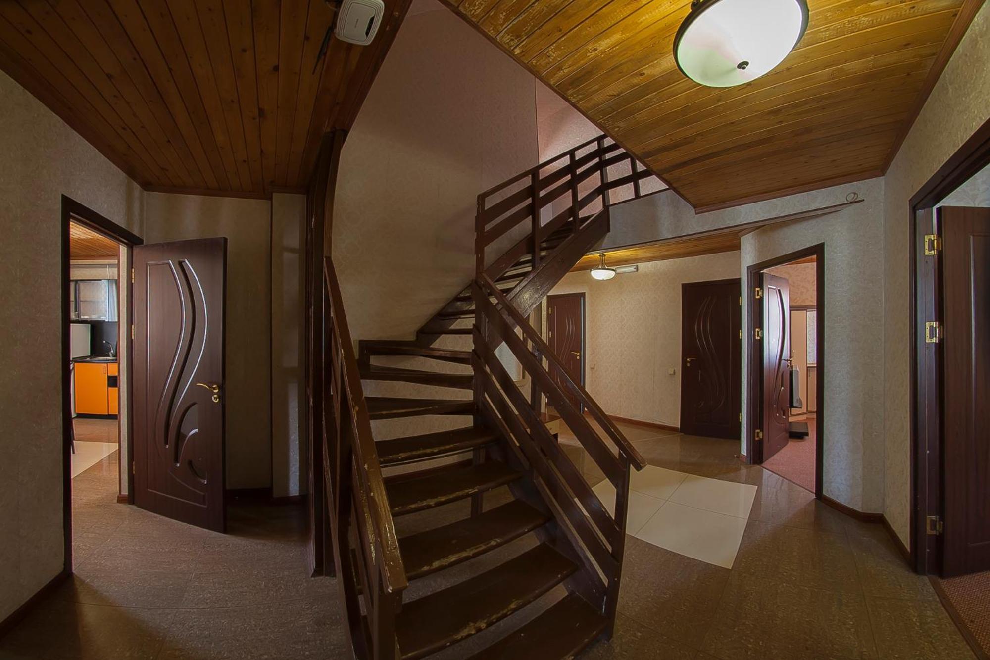 Alpina By Stellar Hotels, Hotel